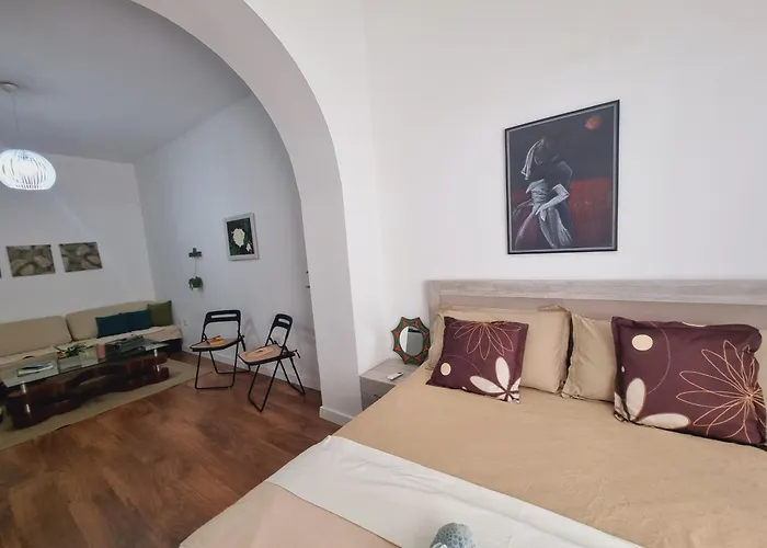 Mihal Popi Lejlighed Tirana
